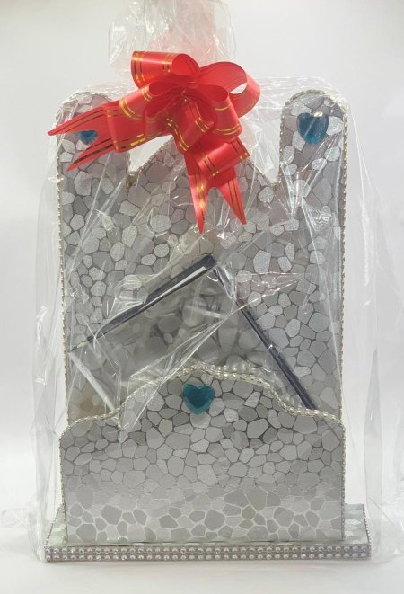 مصحف مع بيت